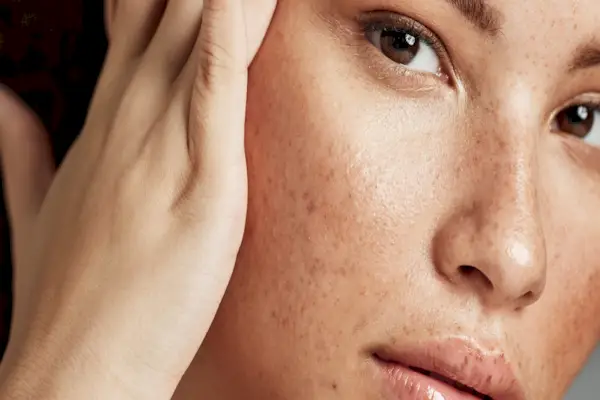 How To Tighten And Firm Sagging Skin.