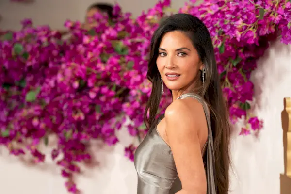 OLIVIA MUNN hysterectomy