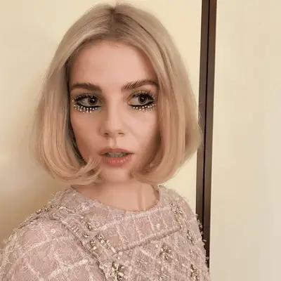 Lucy Boyton with a bubble bob