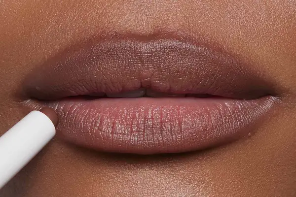 REFY lip blur shade