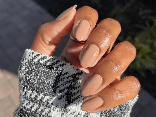 Brown french manicure on short nails