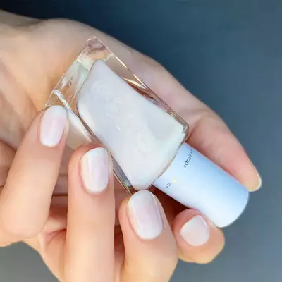 Cloud Nails