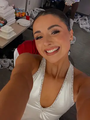 Reece Weaver taking a selfie in a dressing room