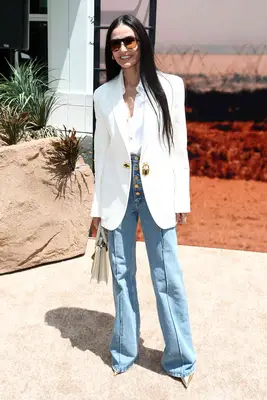 Demi Moore poses and shows off her soft-French square-shaped manicure.