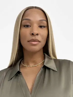 a portrait of Savannah James