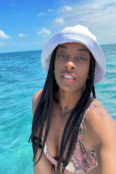 simone biles no-makeup instagram