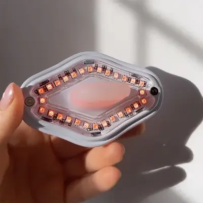 The Current Body LED Light Therapy Lip Mask