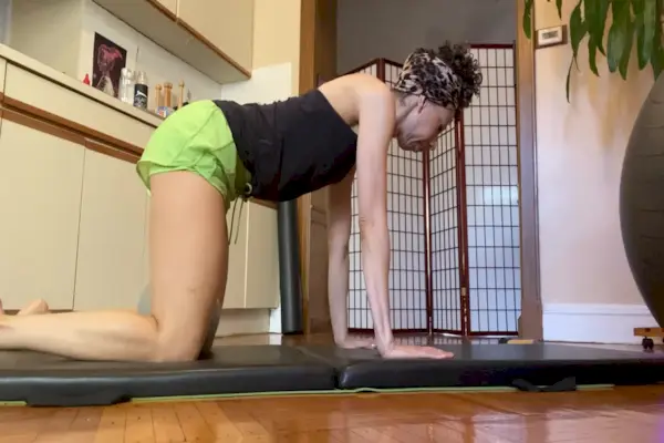 Kan prevensjon endre hvordan håret ditt vokser? Eksperter vurderer den uvanlige bivirkningen