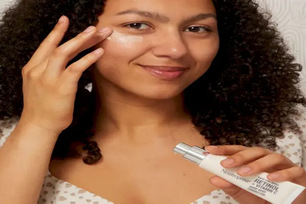 Rapid Tone Repair Retinol Vitamin C Dark Spot Corrector