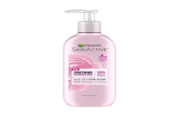 Garnier SkinActive Beruhigende Reinigungsmilch mit Rosenwasser