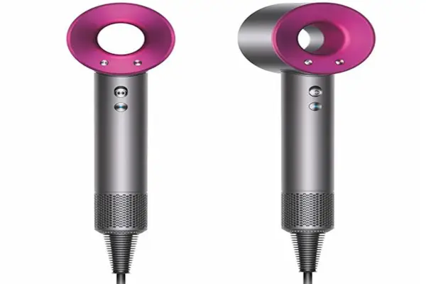 Kim K, Cardi B i Rihanna przysięgają na tę suszarkę do włosów – i cholera, wyglądają dobrze