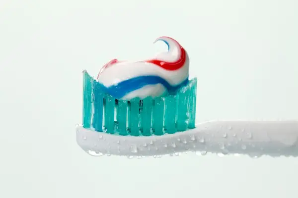 Can You Use Toothpaste To Shrink A Pimple?