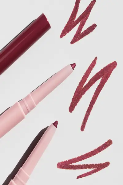 Le Kajal indien traditionnel de Kulfi est le meilleur eye-liner que j'ai jamais utilisé