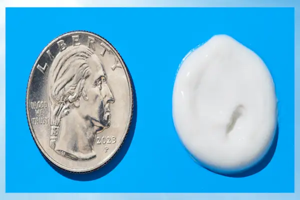 Esattamente come riapplicare la protezione solare sul trucco