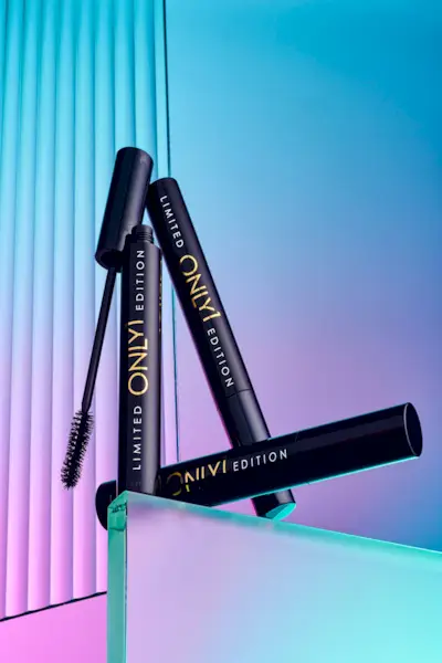 Saubere, chemiefreie Mascara