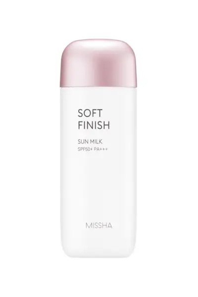 10 hudpleiehemmeligheter Constance Wu sverger til for misunnelsesverdig hud