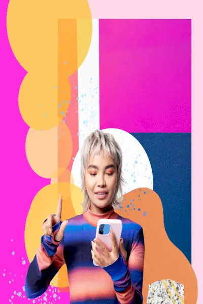 osoba držící telefon