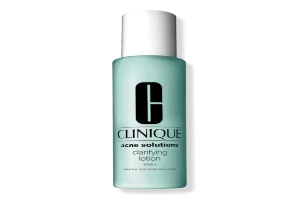 Čisticí pleťová voda s řešením akné