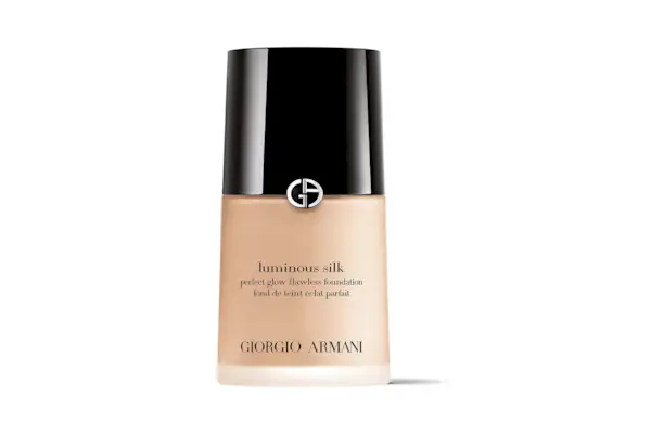 Revue du fond de teint Armani Luminous Silk : mon opinion honnête après 3 semaines de tests
