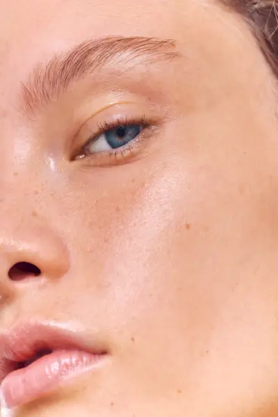 Dlaczego proteomika może być kluczem do zdrowej, promiennej skóry