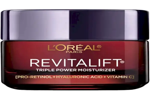 L’Oreal Paris Skincare Revitalift Triple Power Crème hydratante anti-âge pour le visage avec pro rétinol et acide hyaluronique