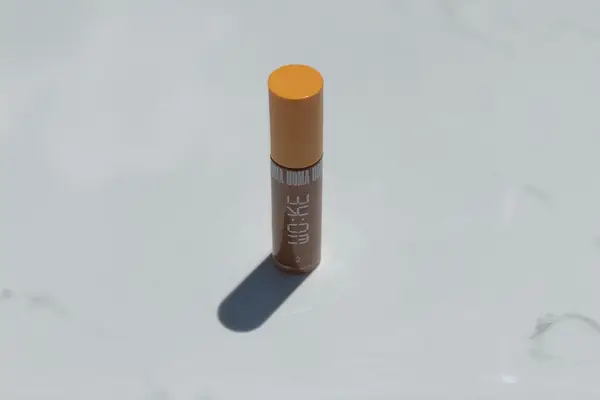 UOMA Beauty Stay Woke Concealer