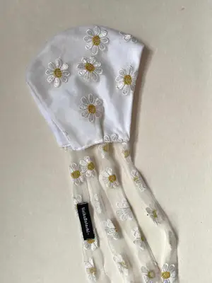 Lirika Matoshi Face Mask