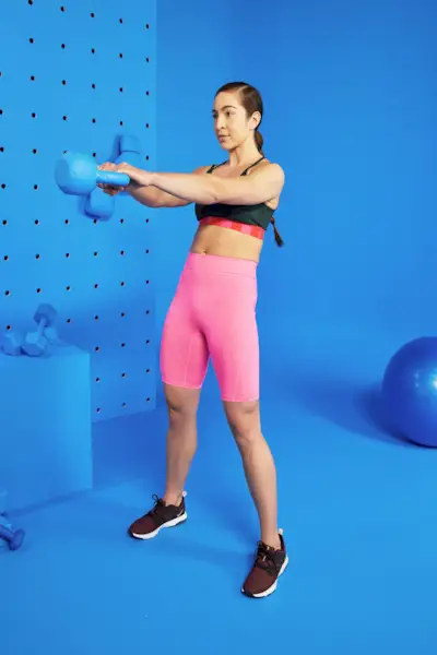 Shoulder, Joint, Standing, Arm, Human leg, Exercise equipment, Leg, Balance, Thigh, Abdomen, 