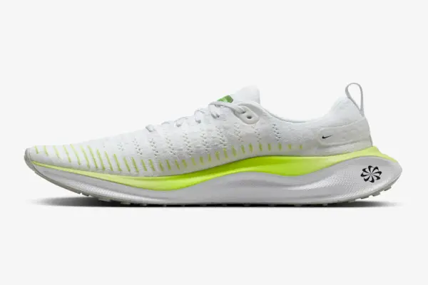 Zapatillas para correr Nike InfinityRN 4: una revisión honesta del editor de Meltyourmakeup.com