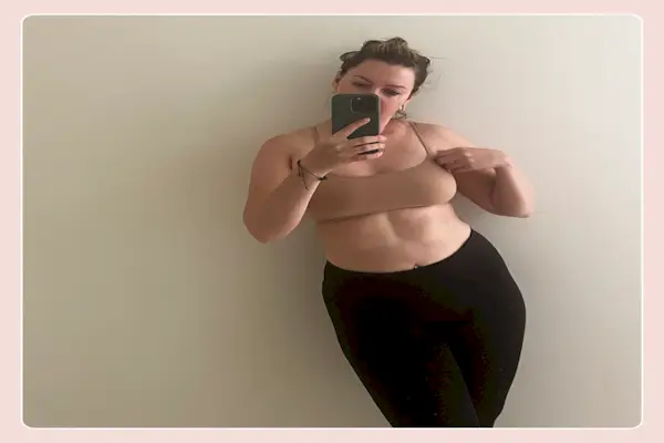 « J’ai fait la vidéo d’entraînement des abdominaux de 10 minutes d’Alexis Ren pendant 3 semaines – et je ne m’arrête pas »