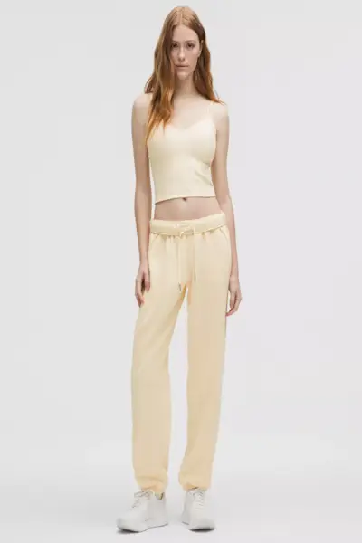 Mittelhohe, übergroße Scuba-Jogginghose