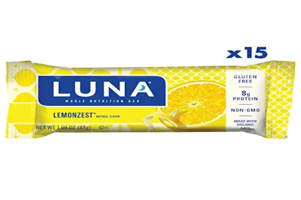 Priyanka Chopra (41 l.) eksponuje brzuch i nogi w bieliźnie pod nagą sukienką na zdjęciach z trasy koncertowej Victoria's Secret