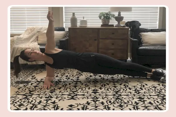 Salud de la mujer Probé este entrenamiento de abdominales de cinco minutos todos los días durante un mes con planchas laterales.