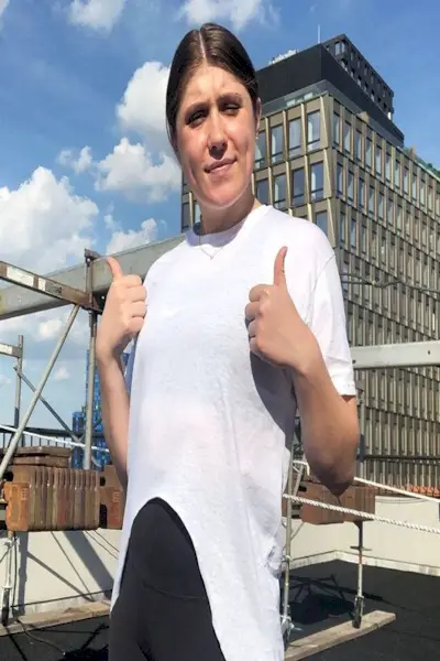 hvid tshirt høj lav