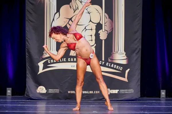 Marilynn Larkin nimmt im Juni 2024 am Hercules-Bodybuilding-Wettbewerb in White Plains, New York, teil