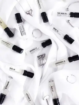 Le Labo perfume samples
