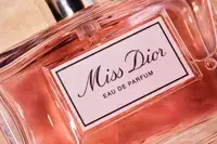 The label on a bottle of DIOR Miss Dior Eau de Parfum