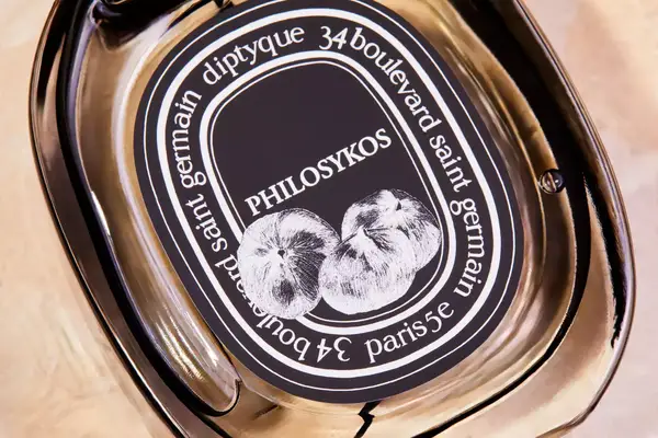 A bottle of Diptyque Philosykos