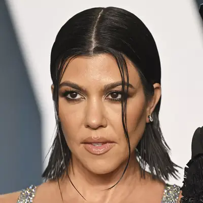 Kim Kardashian West with asymmetrical haircut