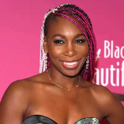 venus williams with pink box braids