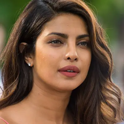 Priyanka Chopra with caramel highlights