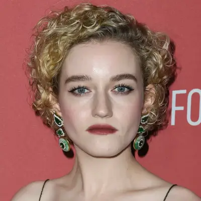 Blonde Hair with Lowlights Curls Julia Garner