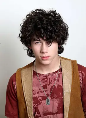 nick jonas young shaggy hair
