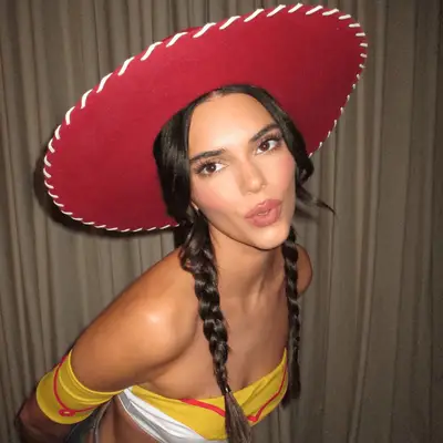 Woman with voluminous natural curly hair and Madonna 