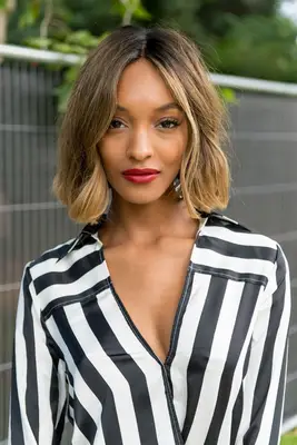 Jourdan Dunn with a caramel to blonde balayage bob.