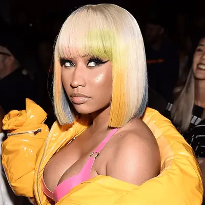 nicki minaj with pastel rainbow hair
