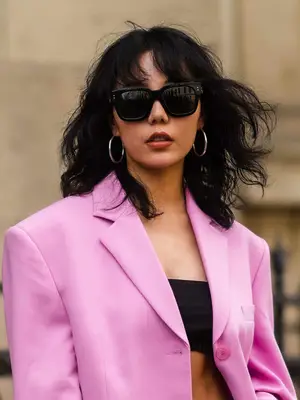 model with curtain bangs