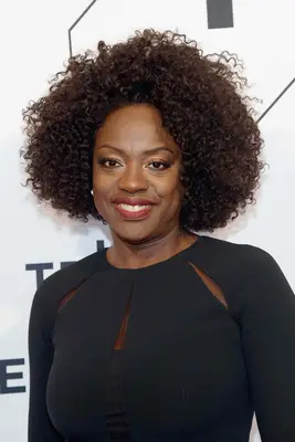 Viola Davis dark walnut coily bob
