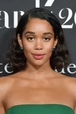 Laura Harrier wavy dark brown bob with hickory tips