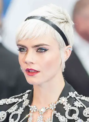 Cara Delevingne - Pixie Haircut